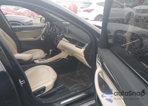 2016 BMW X1 xDrive28I z USA, uszkodzony, nr VIN WBXHT3C33G5E47989